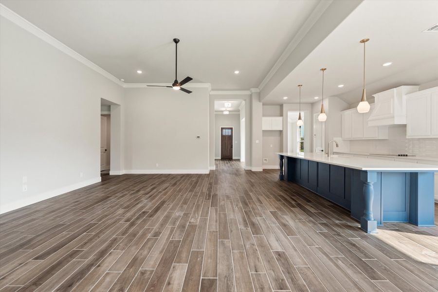 Spacious, unfurnished interior of a new home in Vista Oaks Estates, Royse City (Image 31). Spacious, unfurnished interior of a new home in Vista Oaks Estates, Royse City (Image 31).