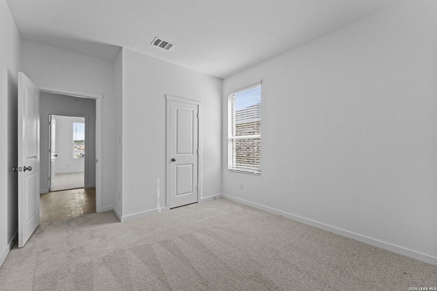 Spacious, unfurnished interior of a new home in Grace Valley, Marion (Image 18).