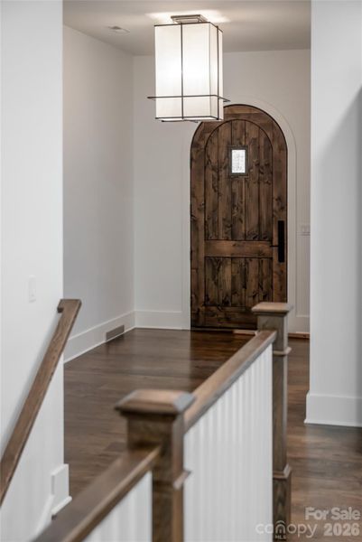 Foyer detail