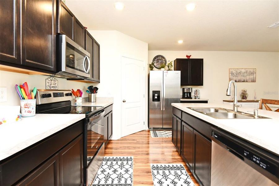 Furnished interior view inside a new home in Greenbrier, Tavares (Image 11).
