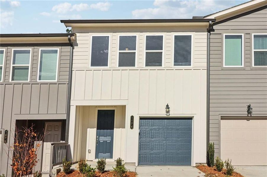Front exterior of a new home in Park Vue, Atlanta, GA, highlighting curb appeal (Image 1). Front exterior of a new home in Park Vue, Atlanta, GA, highlighting curb appeal (Image 1).