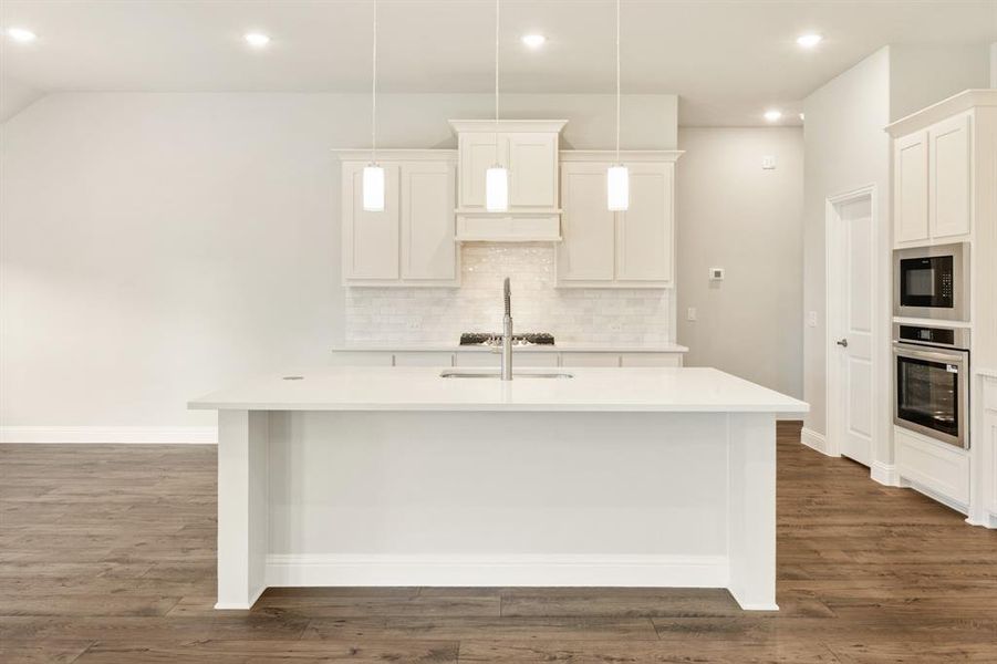 Furnished interior view inside a new home in Somerset, Mansfield (Image 7).