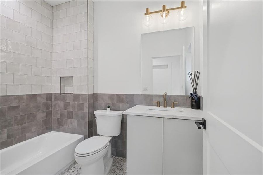 Furnished interior view inside a new home in , Atlanta (Image 30).