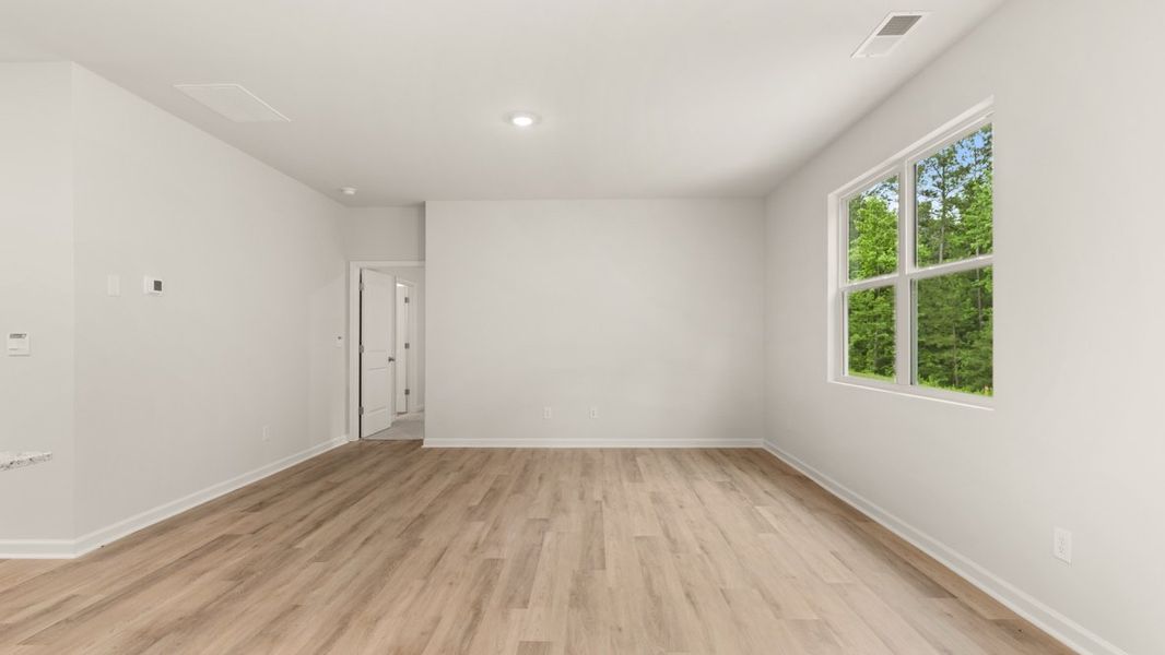 Spacious, unfurnished interior of a new home in South Wind, Union City (Image 19). Spacious, unfurnished interior of a new home in South Wind, Union City (Image 19).