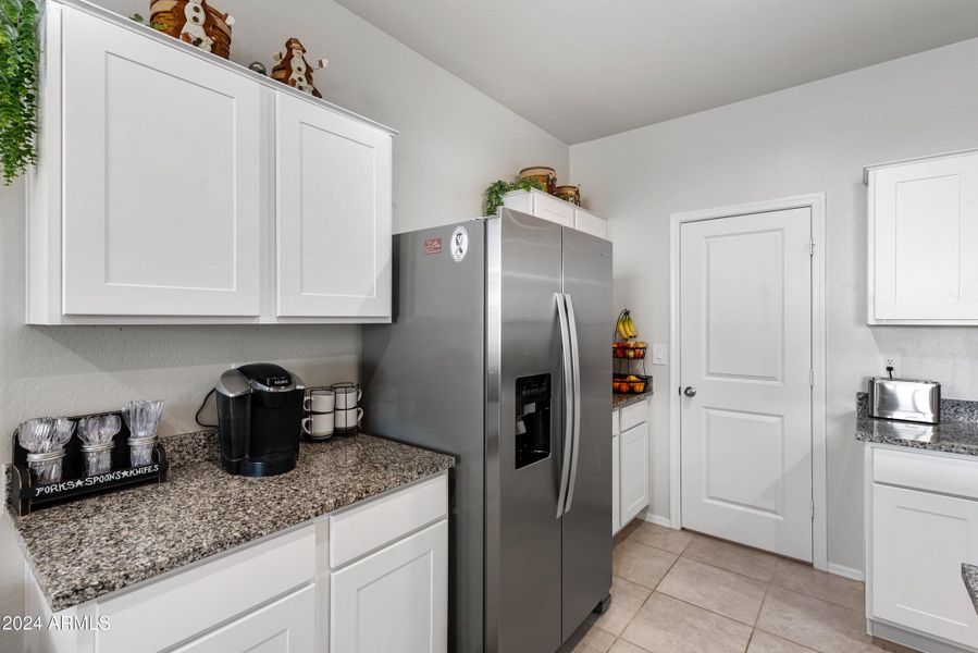 11-Stainless steel appliances