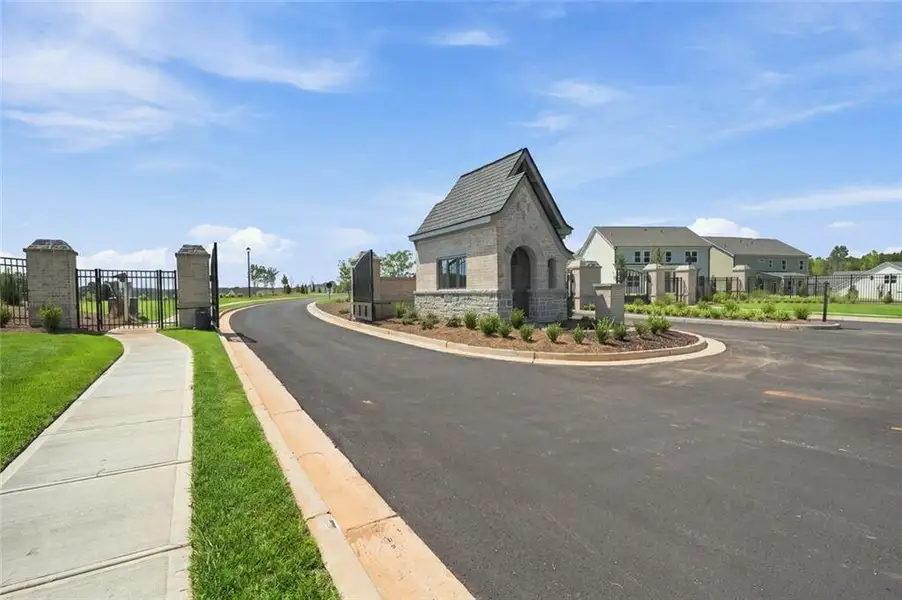 Community amenities in Fowler Farms, Auburn (Image 37).