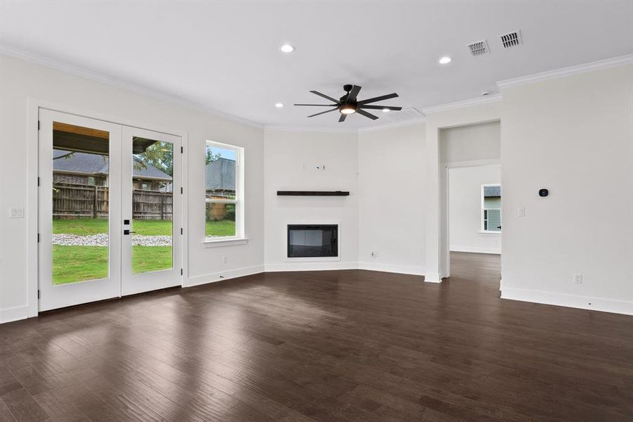 Spacious, unfurnished interior of a new home in , Lindale (Image 24).