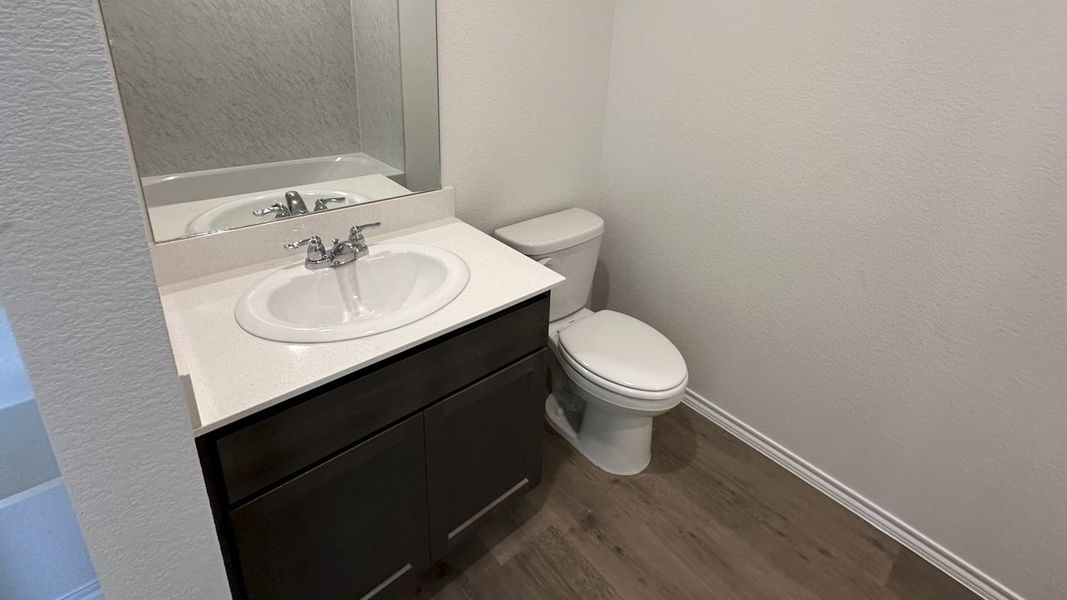 Representative furnished interior of a home built from the HANNA by D.R. Horton in Northspur, Forney (Image 11).