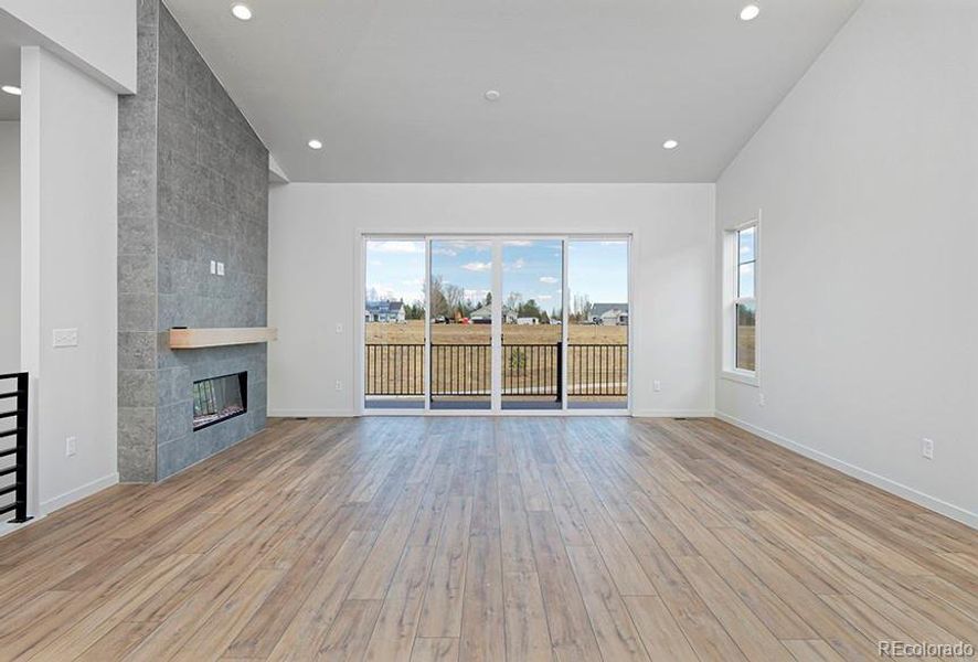 Spacious, unfurnished interior of a new home in , Fort Collins (Image 30).