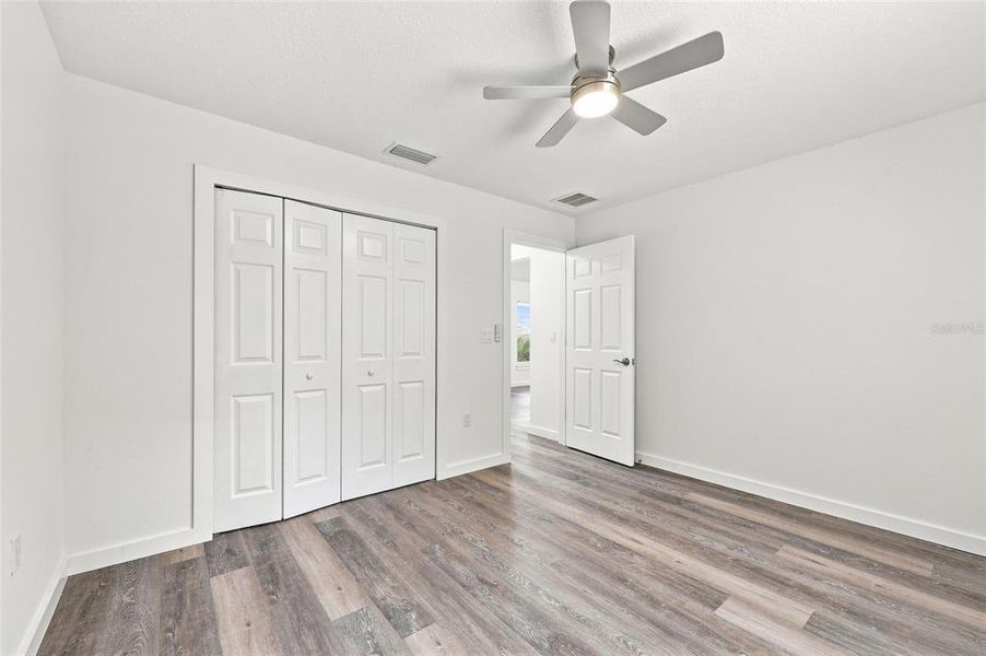 Spacious, unfurnished interior of a new home in , Summerfield (Image 19).