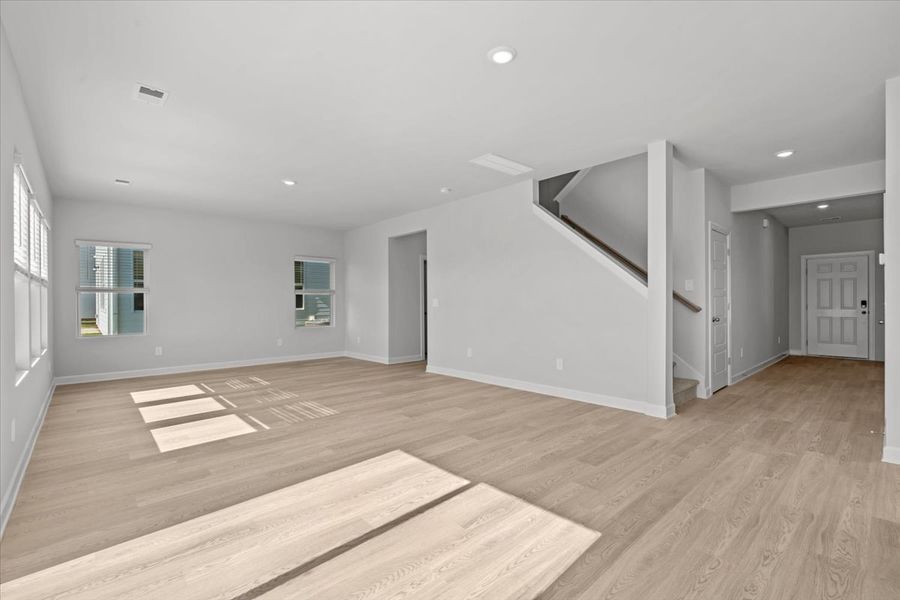 Spacious, unfurnished interior of a new home in Maxwell Commons, Easley (Image 18).
