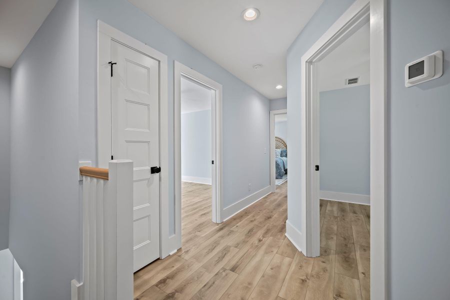 Spacious, unfurnished interior of a new home in , Johns Island (Image 44).
