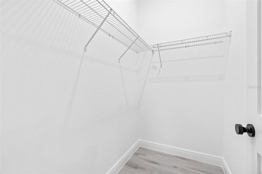 Spacious, unfurnished interior of a new home in , Ocala (Image 33).