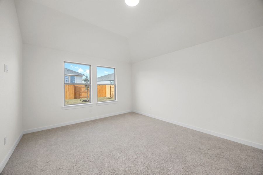 Spacious, unfurnished interior of a new home in Prairie Winds, Hutto (Image 17).