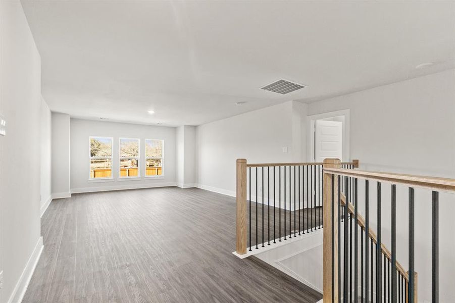 Spacious, unfurnished interior of a new home in , Garland (Image 25).