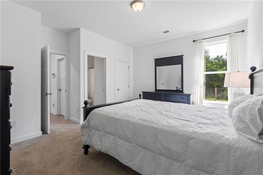 Furnished interior view inside a new home in Crossing Creeks, Monroe (Image 7). Furnished interior view inside a new home in Crossing Creeks, Monroe (Image 7).