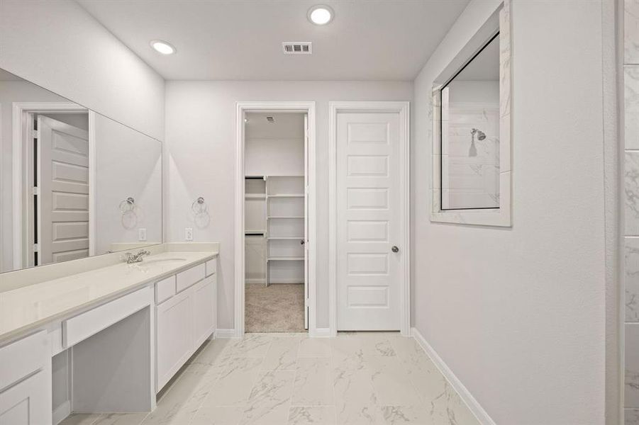 26-web-or-mls-1426-red-clover-ave