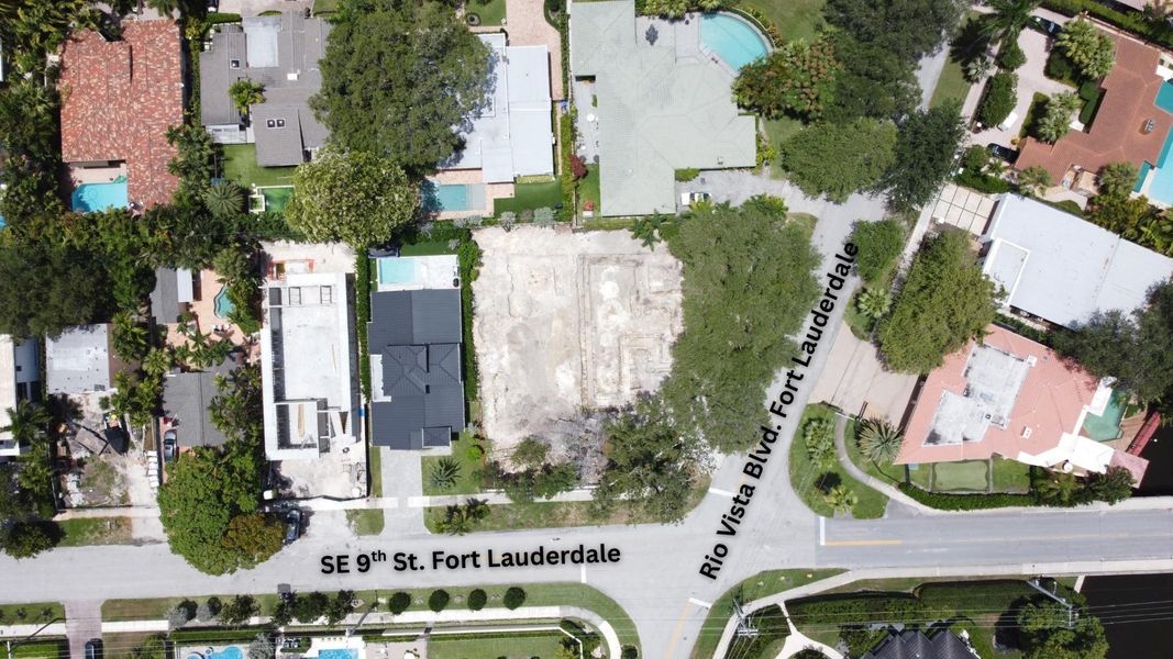 Image 12 of a home in . Image 12 of a home in .