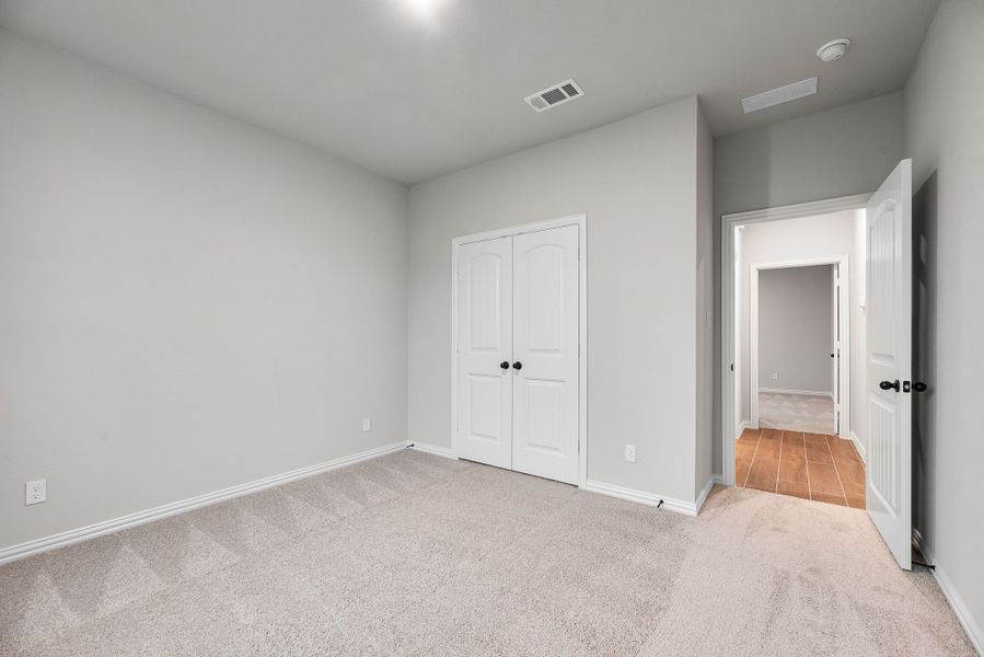 Spacious, unfurnished interior of a new home in Aero Vista, Caddo Mills (Image 43).