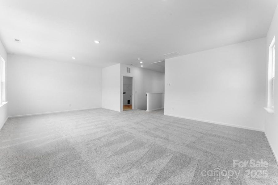 3117 Beacon Heights ~ Ready Now