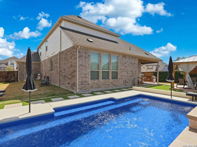Exterior details and patio area of a home in Corley Farms, Boerne (Image 23).