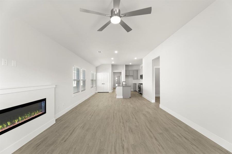 16. 705 Wilderness - Family (3)