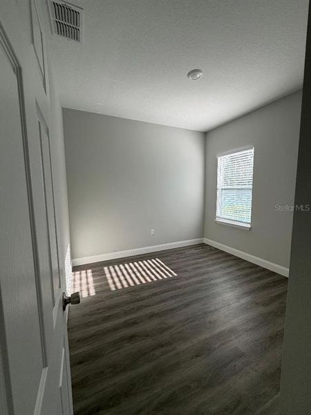 Spacious, unfurnished interior of a new home in , Ocala (Image 11).
