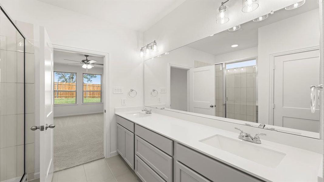 16. 1632 Edgeway - Bath (3)