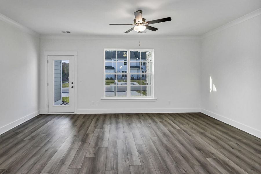 Spacious, unfurnished interior of a new home in Lake Carolina Townhomes, Columbia (Image 24).