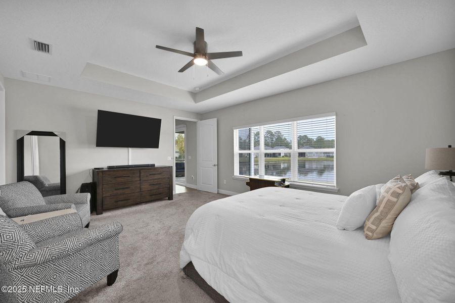 Furnished interior view inside a new home in , Middleburg (Image 37). Furnished interior view inside a new home in , Middleburg (Image 37).