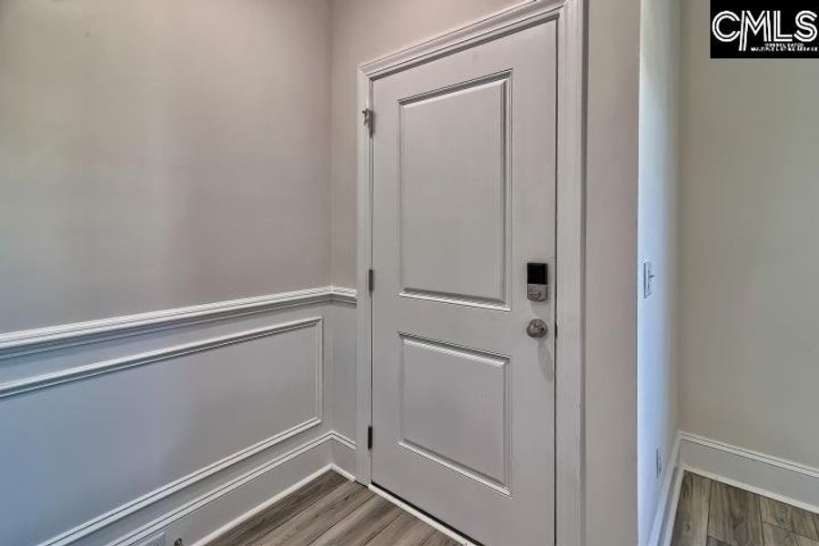 Spacious, unfurnished interior of a new home in Cottages at Roofs Pond, West Columbia (Image 16).