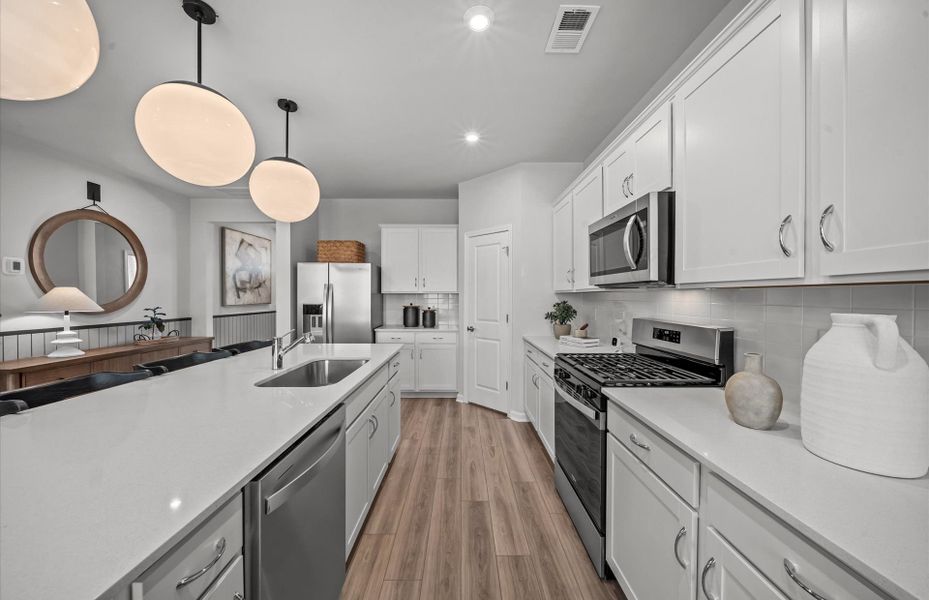 Representative furnished interior of a home built from the Valen by Pulte Homes in Sparrow Creek, Boiling Springs (Image 21).