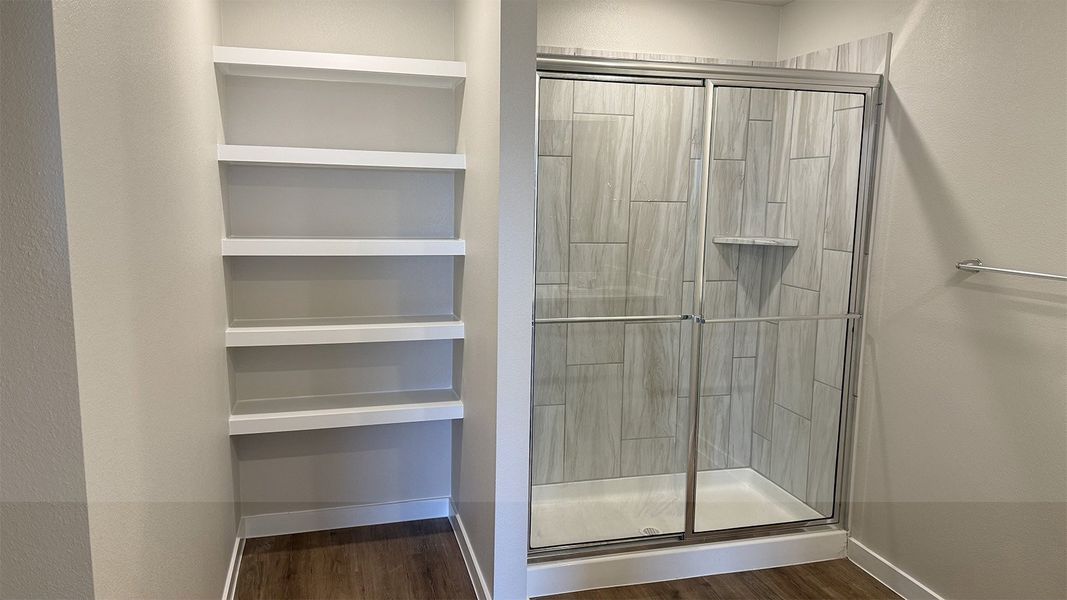 Spacious, unfurnished interior of a new home in London Towne, Corpus Christi (Image 21). Spacious, unfurnished interior of a new home in London Towne, Corpus Christi (Image 21).