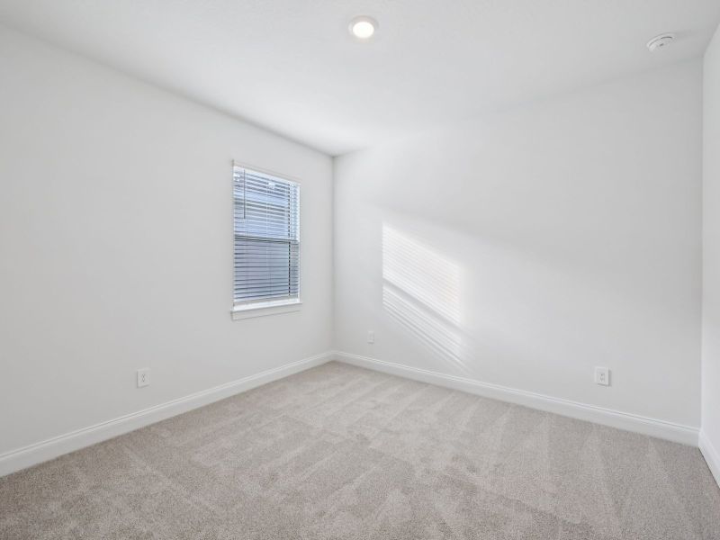 Spacious, unfurnished interior of a new home in Brystol at Wylder - Reserve Series, Port St. Lucie (Image 20).