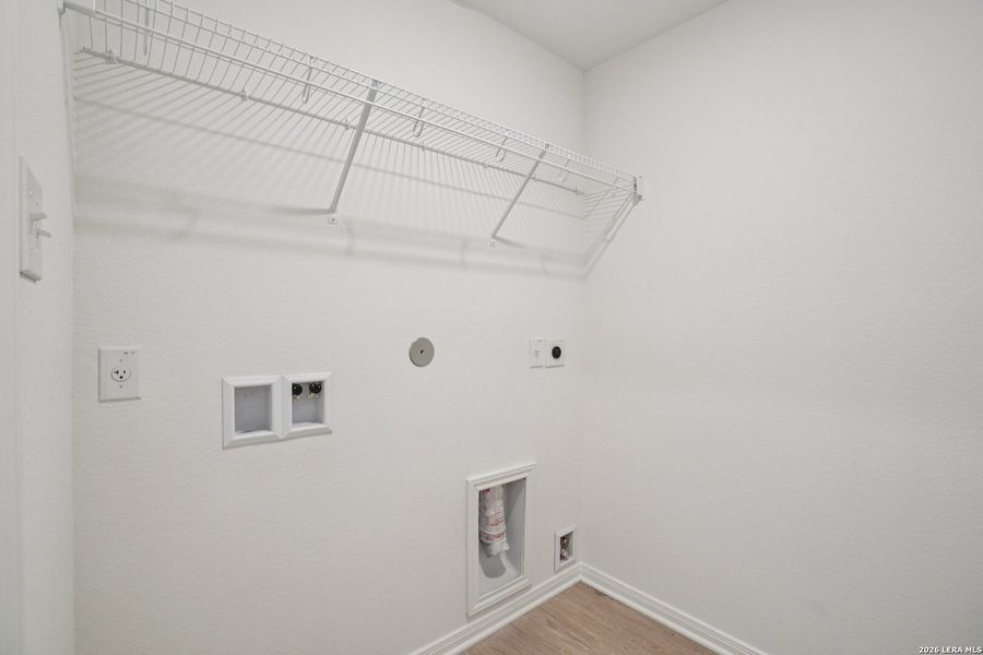 Spacious, unfurnished interior of a new home in Preserve at Medina, Von Ormy (Image 17). Spacious, unfurnished interior of a new home in Preserve at Medina, Von Ormy (Image 17).