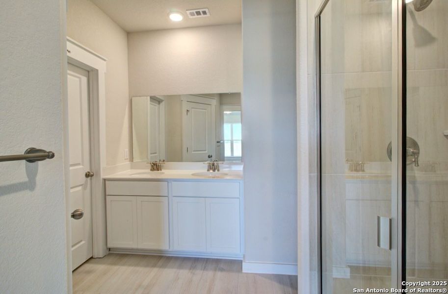 Furnished interior view inside a new home in Prairie Green, Converse (Image 5).