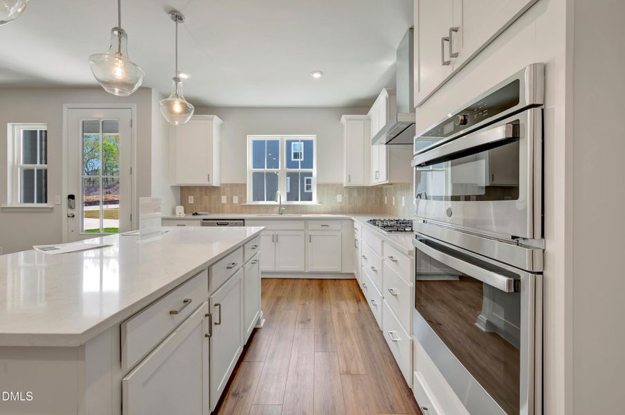 RAL_MewsatHoldingVillage_Wilson-MewsatHo RAL_MewsatHoldingVillage_Wilson-MewsatHo