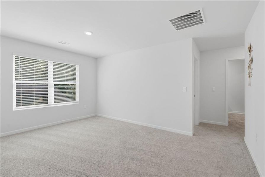Spacious, unfurnished interior of a new home in , Dawsonville (Image 20).