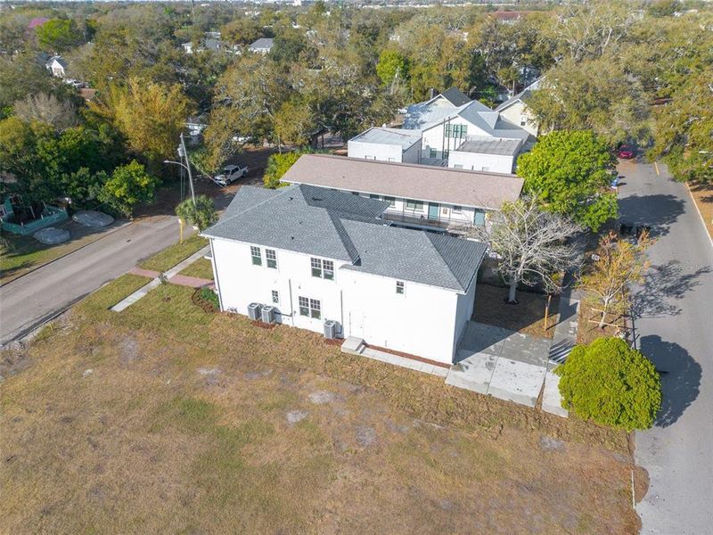 Image 7 of a home in . Image 7 of a home in .