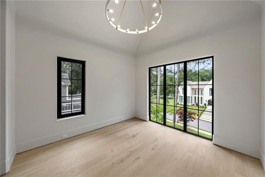 Spacious, unfurnished interior of a new home in , Brookhaven (Image 27). Spacious, unfurnished interior of a new home in , Brookhaven (Image 27).