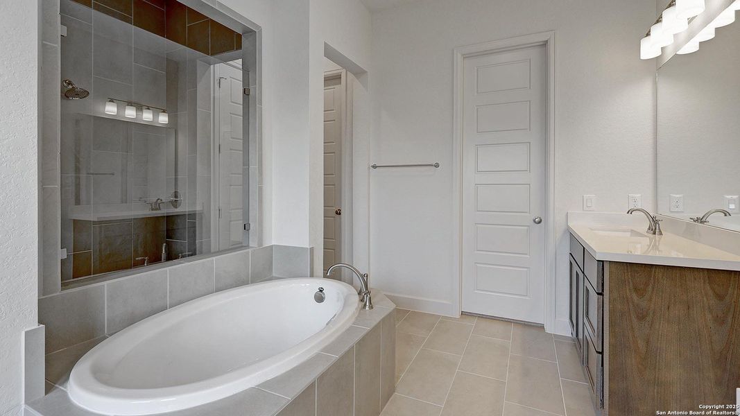 Furnished interior view inside a new home in Alsatian Oaks 50', Castroville (Image 5). Furnished interior view inside a new home in Alsatian Oaks 50', Castroville (Image 5).