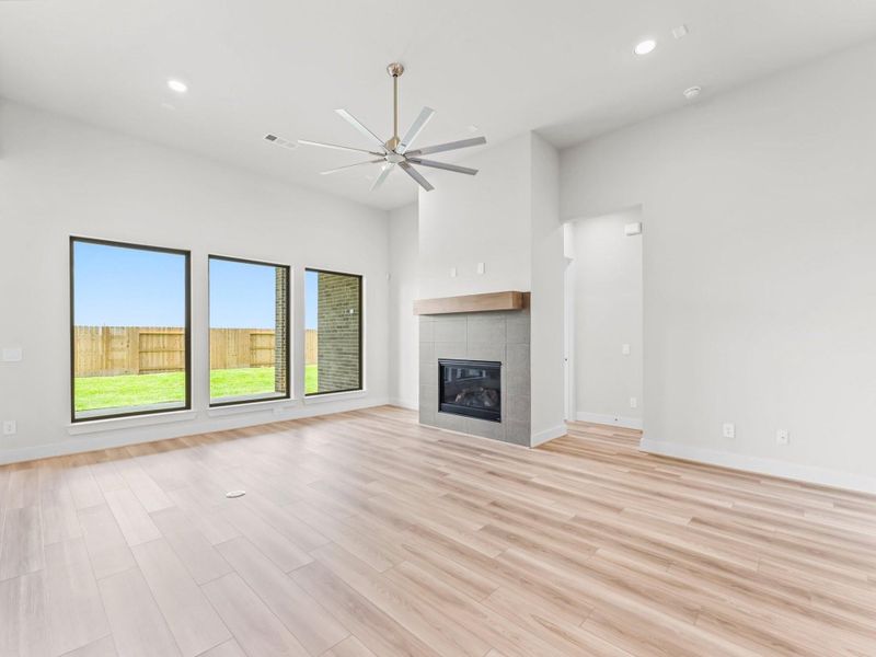 Spacious, unfurnished interior of a new home in The Grand Prairie 60’s, Hockley (Image 21). Spacious, unfurnished interior of a new home in The Grand Prairie 60’s, Hockley (Image 21).