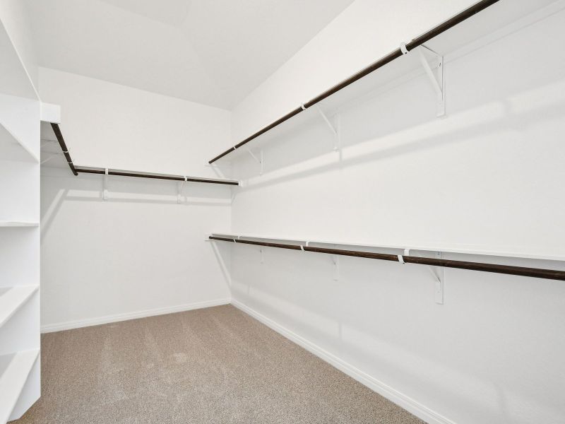 Spacious, unfurnished interior of a new home in Prairie Winds - Executive Collection, Hutto (Image 12).