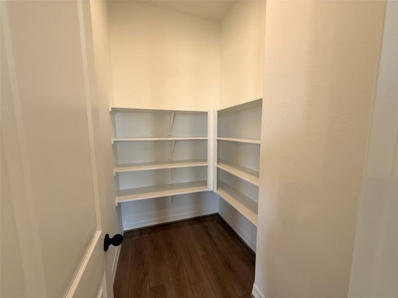 Spacious, unfurnished interior of a new home in Wildrye, Waller (Image 21).