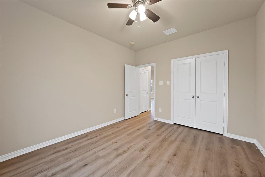 Spacious, unfurnished interior of a new home in , Mabank (Image 25). Spacious, unfurnished interior of a new home in , Mabank (Image 25).