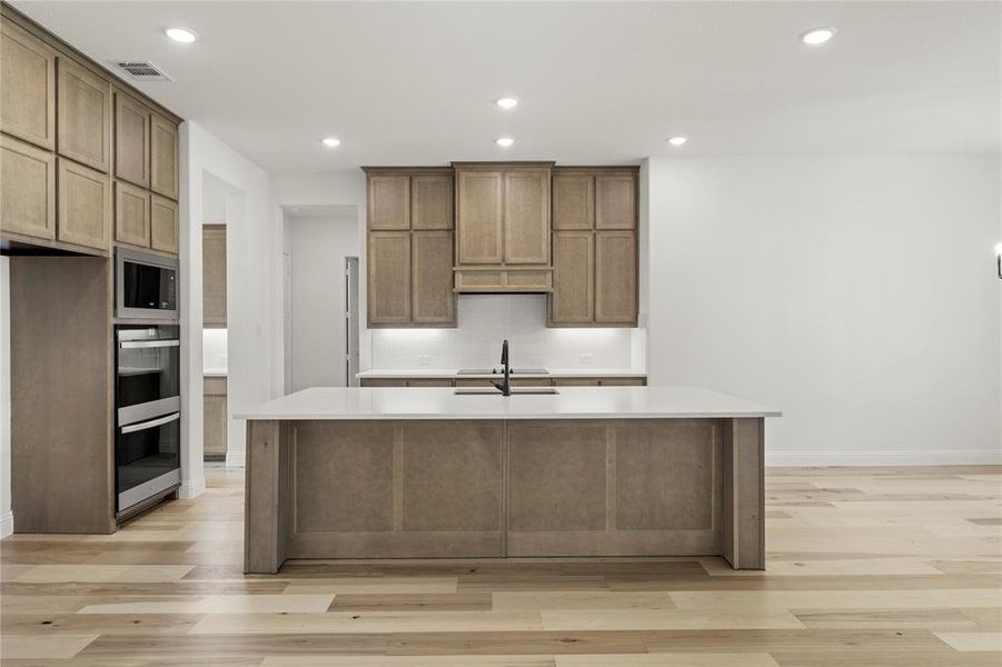 16. 130 Meadow - Kitchen 16. 130 Meadow - Kitchen