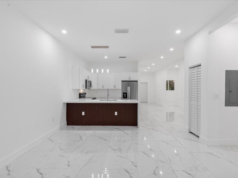 Furnished interior view inside a new home in , Fort Lauderdale (Image 8).