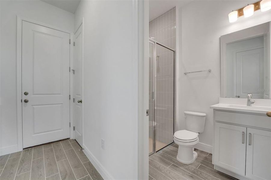 Furnished interior view inside a new home in Avalon Woods, Winter Garden (Image 15).