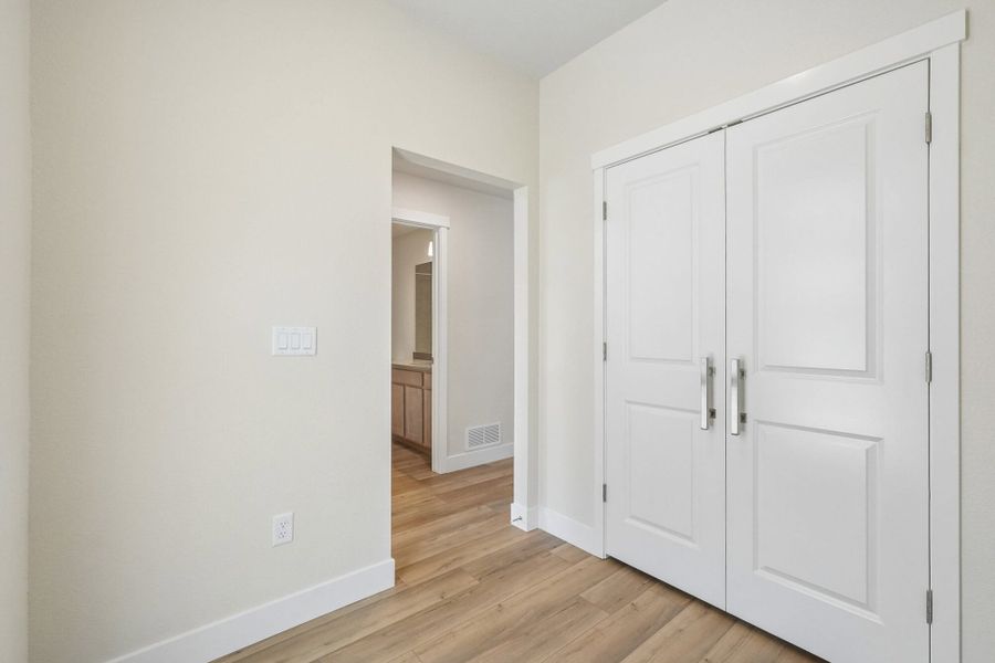 Spacious, unfurnished interior of a new home in Pony Park, Colorado Springs (Image 17). Spacious, unfurnished interior of a new home in Pony Park, Colorado Springs (Image 17).
