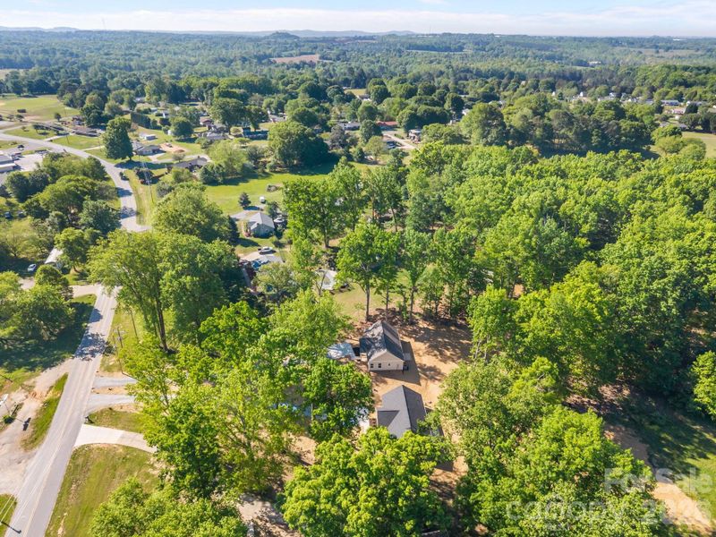 Image 17 of a home in .